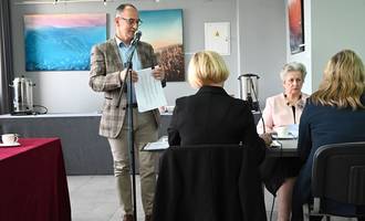 Obraz przedstawiający Absolutorium dla Wójta Gminy Jakuba Bronowickiego