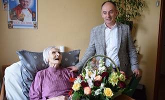 Obraz przedstawiający Jubileusz 90-lecia urodzin Pani Marii Musz